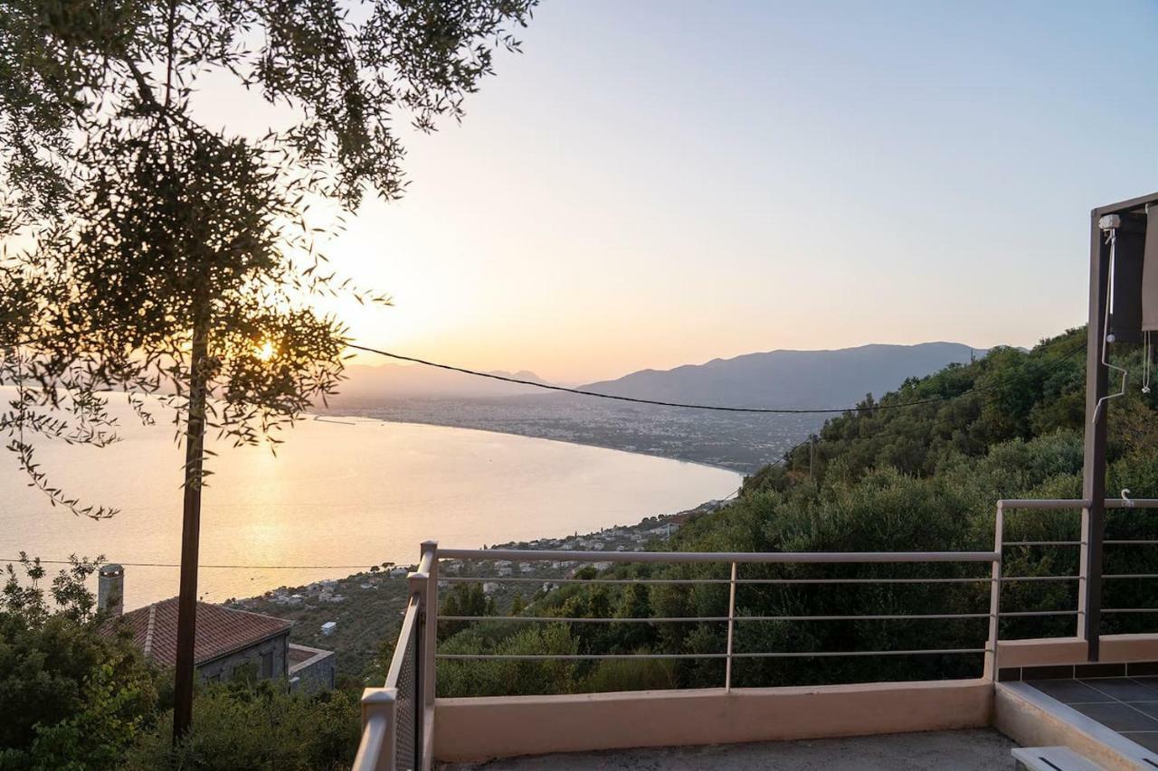 Messinian Sunset Villa Kalamata Exterior photo