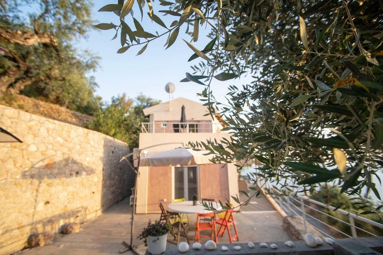 Messinian Sunset Villa Kalamata Exterior photo