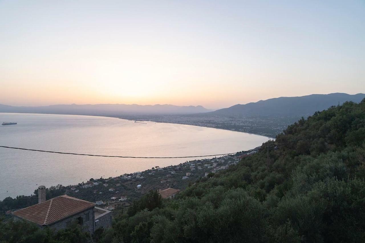 Messinian Sunset Villa Kalamata Exterior photo